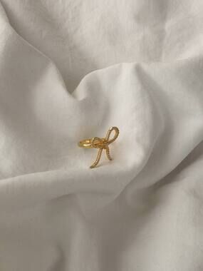Cute Bow - 18k Gold Plated - Ring Sizes 5, 5.5, 6